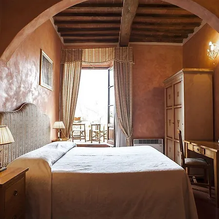 Oda ve Kahvaltı Palazzo Al Torrione San Gimignano