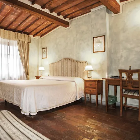 Palazzo Al Torrione Oda ve Kahvaltı San Gimignano