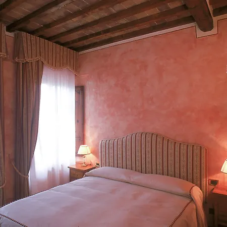 Palazzo Al Torrione 3*